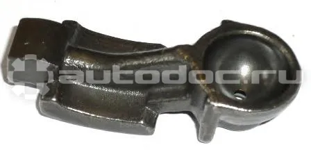 Коромысло клапана