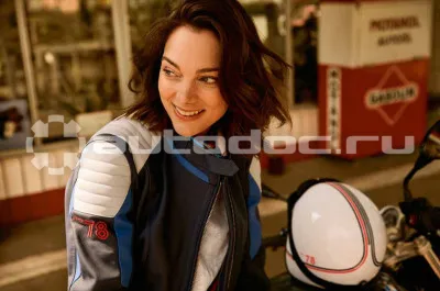 BMW | MINI | RR Женская кожаная мотокуртка Motorrad Jacket DarkNite, Ladies, 40 Years