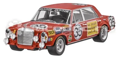 MERCEDES BENZ Масштабная модель Mercedes-Benz 300 SEL 6.8 AMG (1971) W 109, Scale 1:18