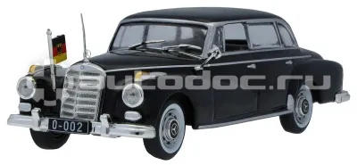 MERCEDES BENZ Масштабная модель