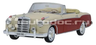 MERCEDES BENZ Масштабная модель