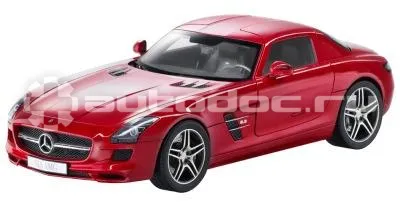 MERCEDES BENZ Модель Mercedes-Benz SLS AMG C197, AMG Le Mans Red, 1:12 Scale