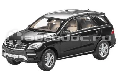 MERCEDES BENZ Модель Mercedes-Benz ML, Obsidian Black, Scale 1:18