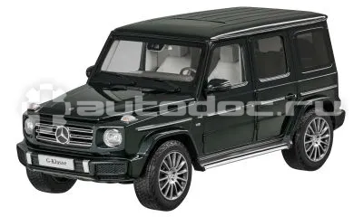 MERCEDES BENZ Модель Mercedes-Benz G-Class (W463 series), Emerald Green, Scale 1:18
