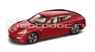 PORSCHE Модель автомобиля