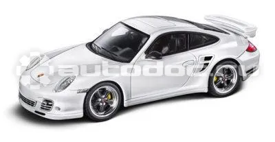 PORSCHE Модель автомобиля