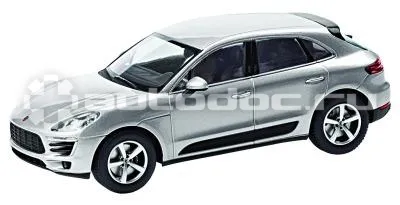 PORSCHE Модель автомобиля Macan, Silver