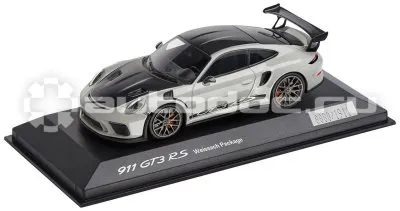 PORSCHE Модель автомобиля