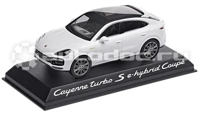 PORSCHE Модель автомобиля