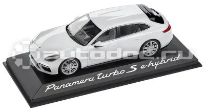 PORSCHE Модель автомобиля