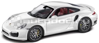 PORSCHE Модель автомобиля