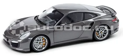 PORSCHE Модель автомобиля