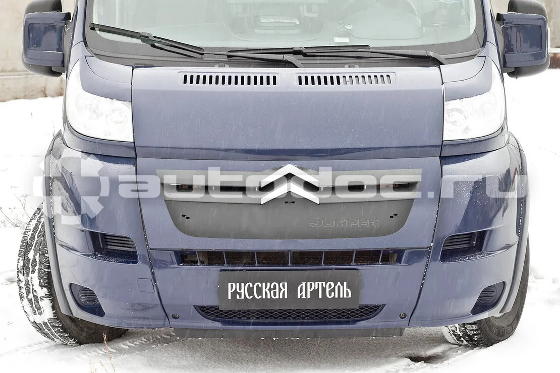 Зимняя заглушка решетки радиатора и переднего бампера