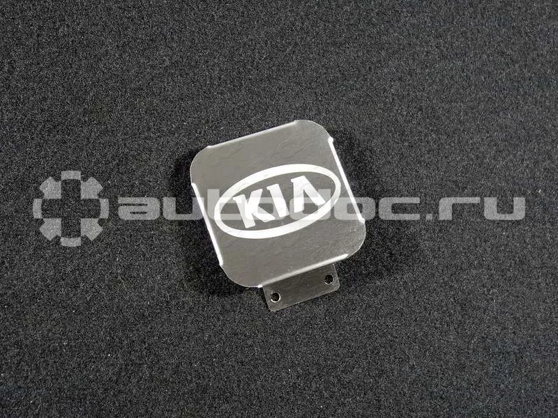 TCC Заглушка на фаркоп с логотипом Kia