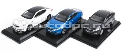 HYUNDAI | KIA Модель автомобиля Kia Optima, синяя, масштаб 1:38