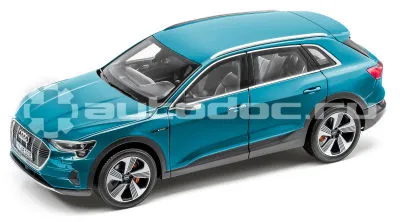 VAG Модель электромобиля Audi e-tron, Antigua Blue, Scale 1:18