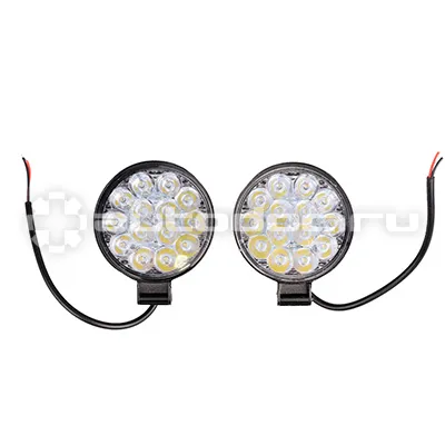 SKYWAY Фара светодиодная OFF ROAD 84*84мм круглая 12V | 24V 42W 6000К компл 2 шт 14 диодов Дальний свет